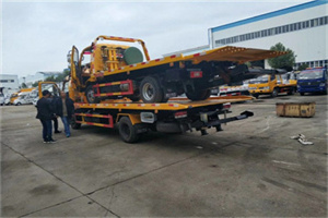 定海同城汽车补胎